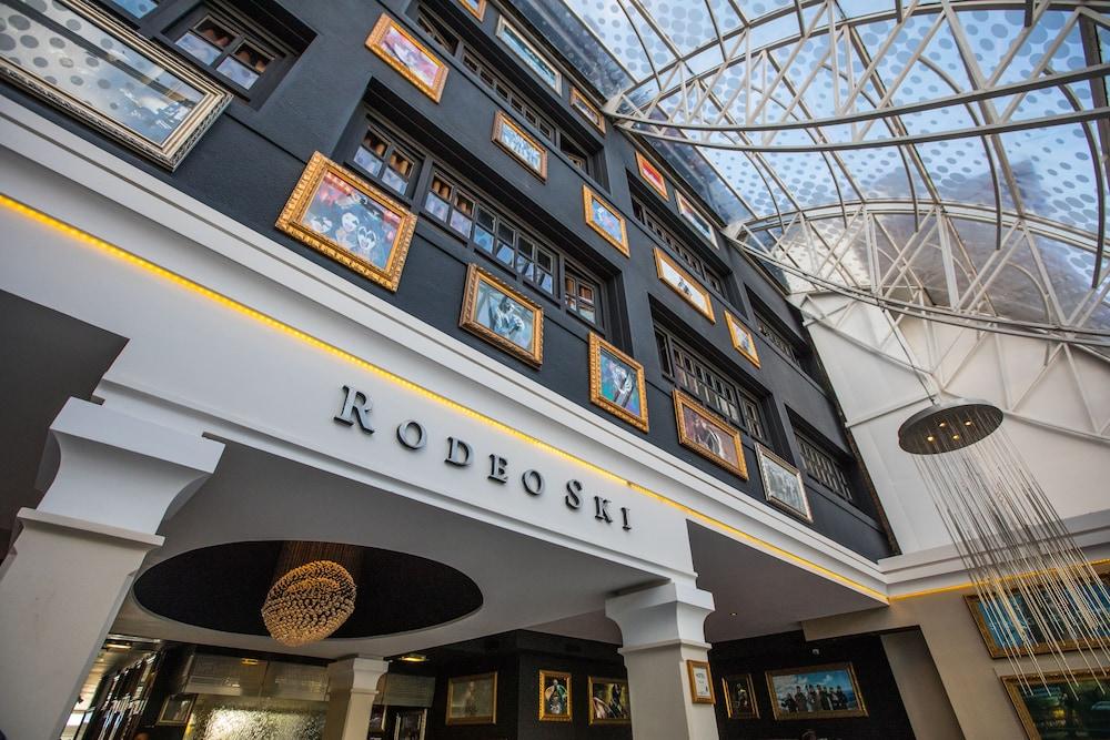 Hotel Rodeo 3*